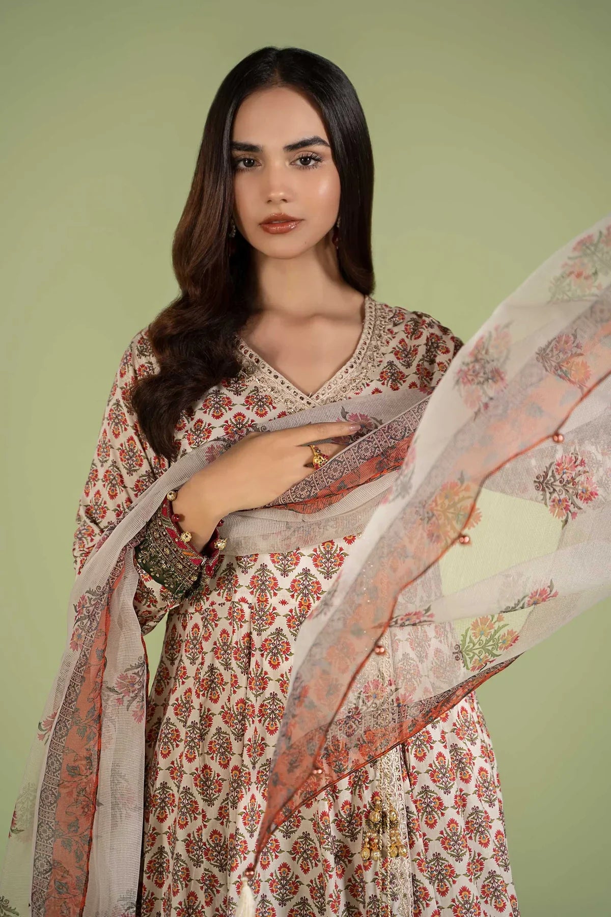 3 Piece Embroidered Lawn Suit | DW-EF24-106