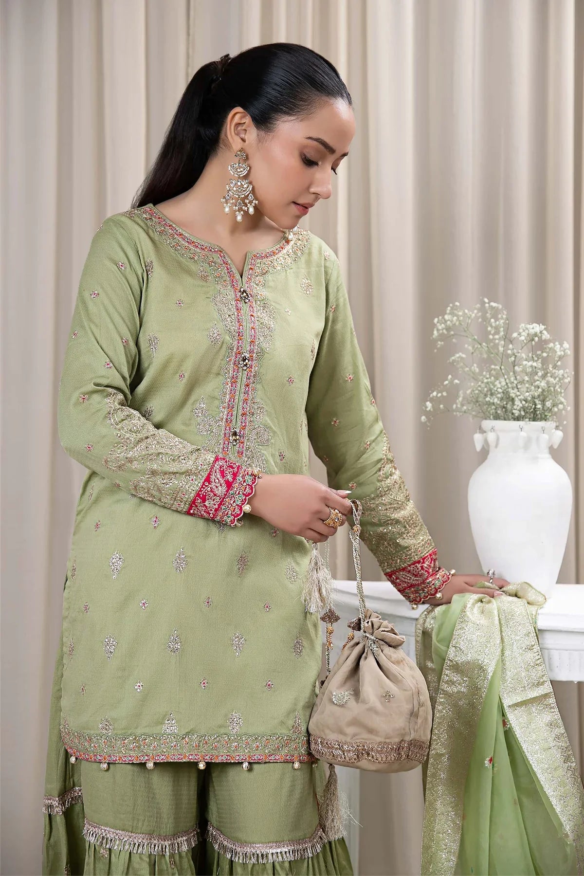 3 Piece Embroidered Lawn Suit | DW-EF24-23