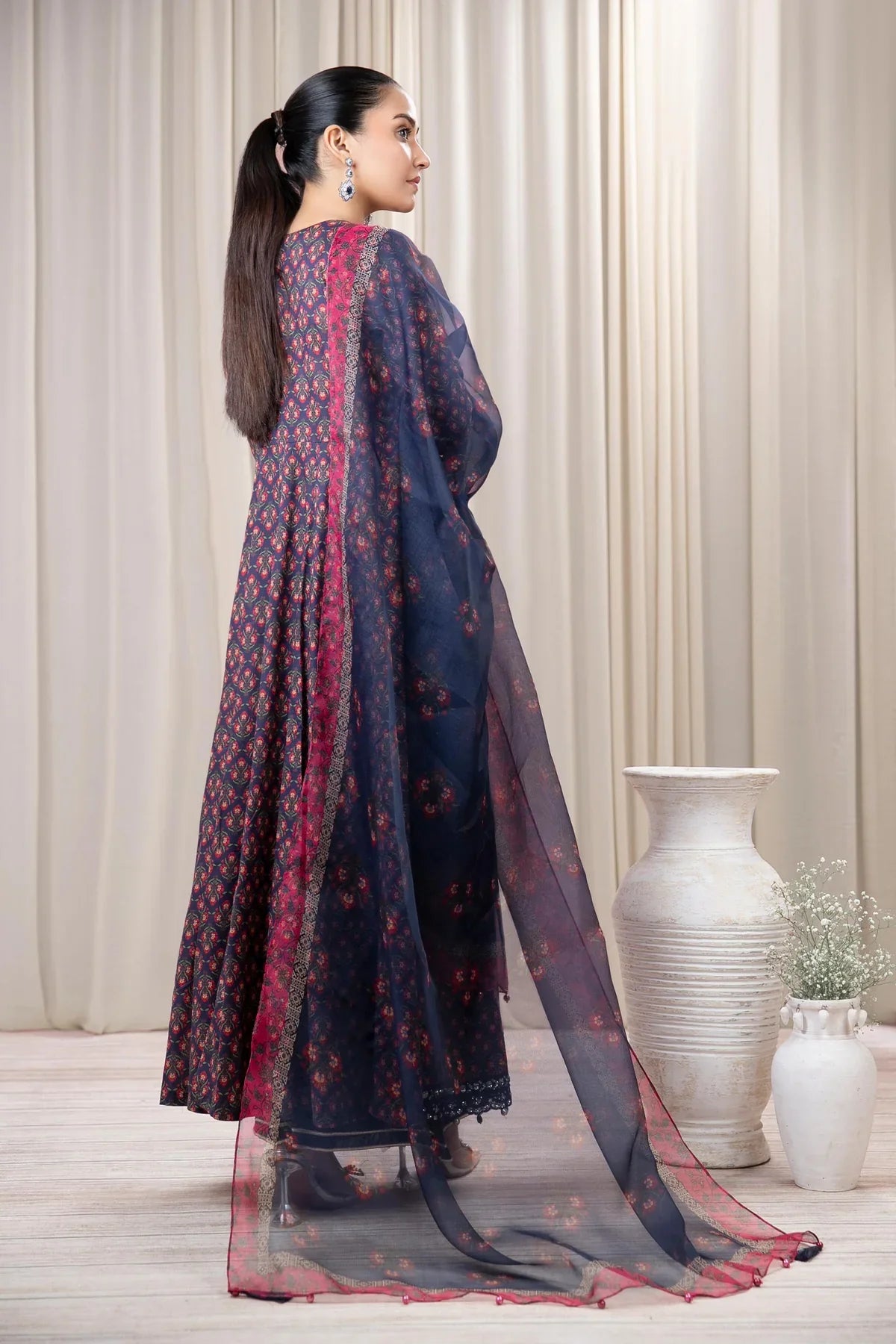 3 Piece Embroidered Lawn Suit | DW-EF24-106