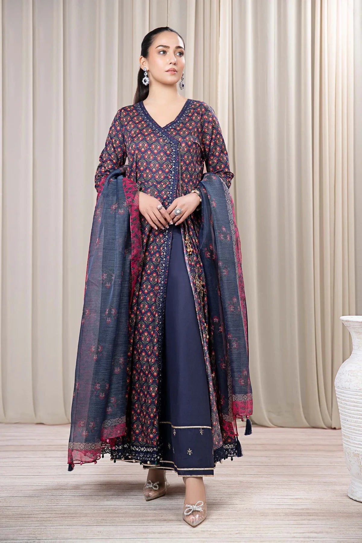 3 Piece Embroidered Lawn Suit | DW-EF24-106