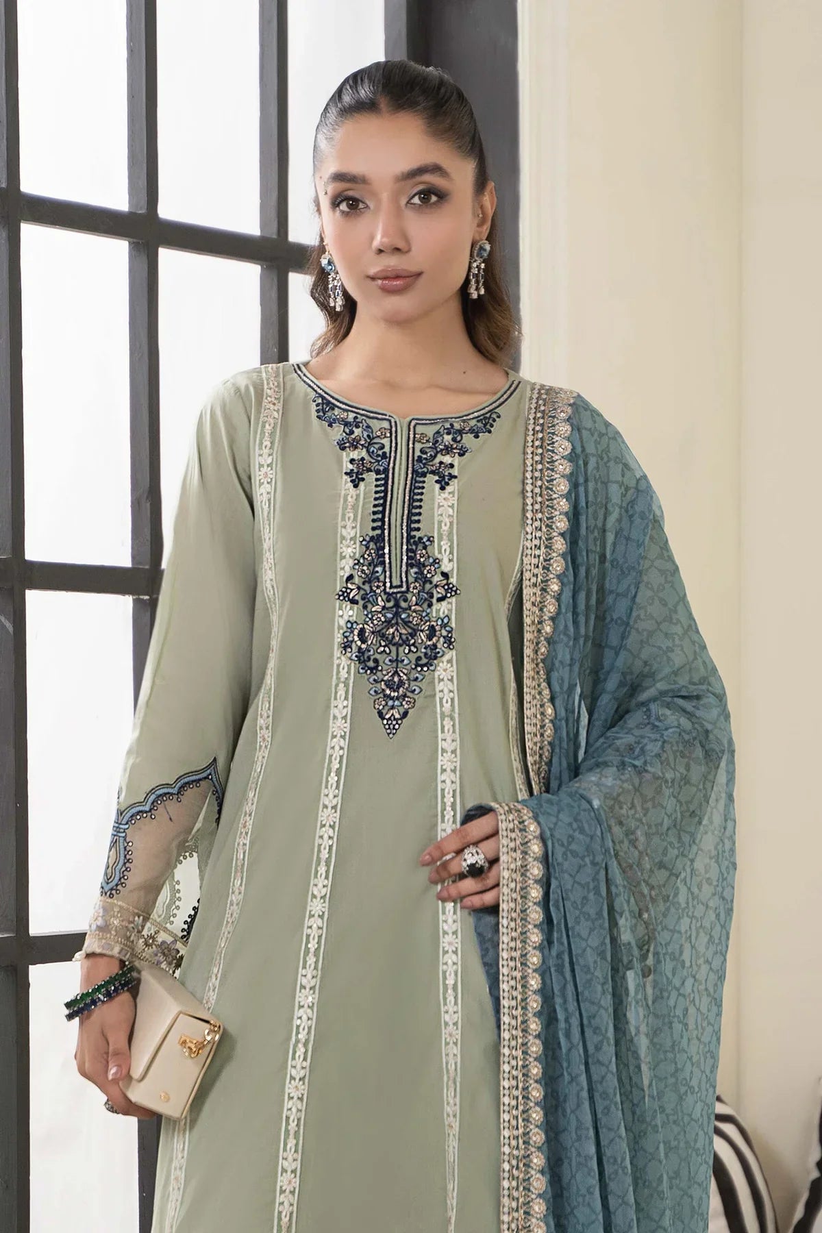 3 Piece Embroidered Lawn Suit | DW-EF24-130