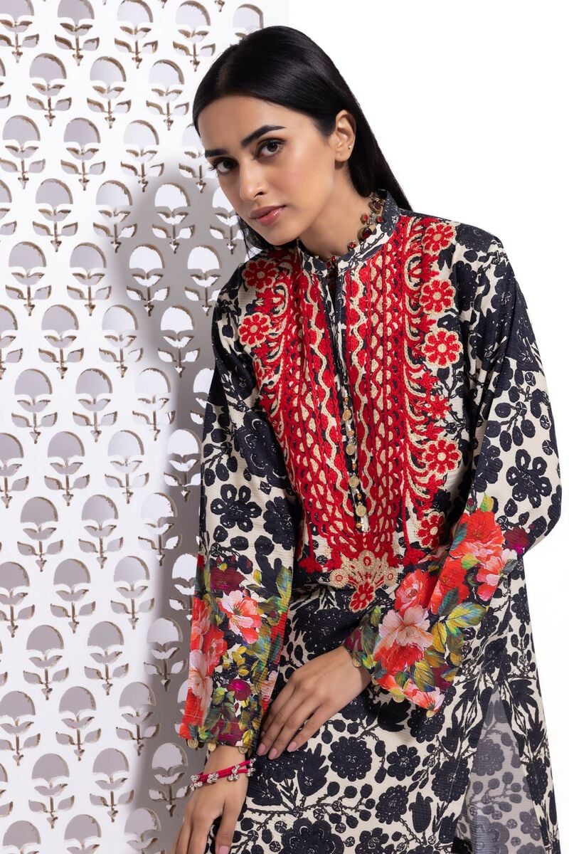 Kurta | Embroidered