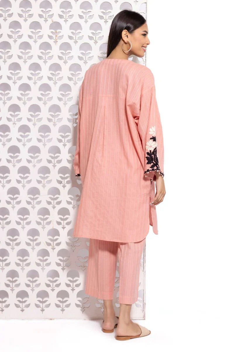 Kurta | Embroidered