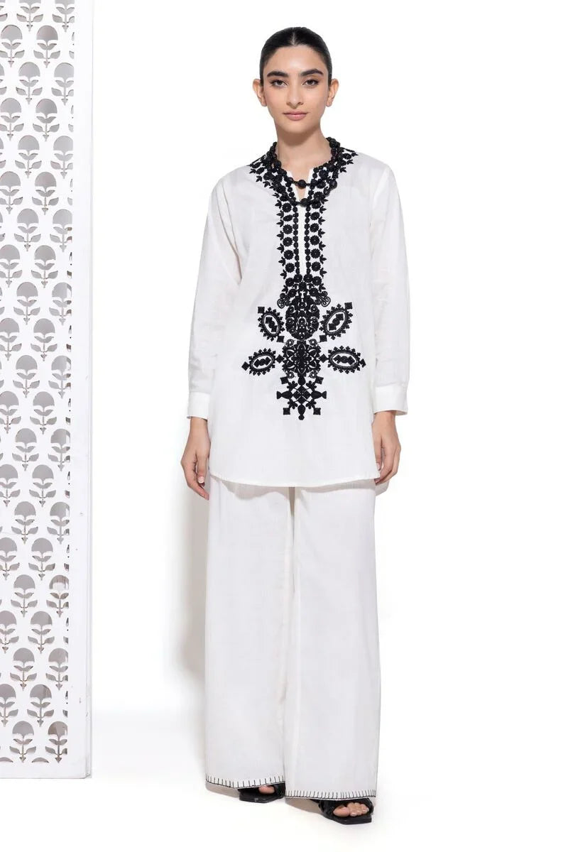 Kurta | Embroidered