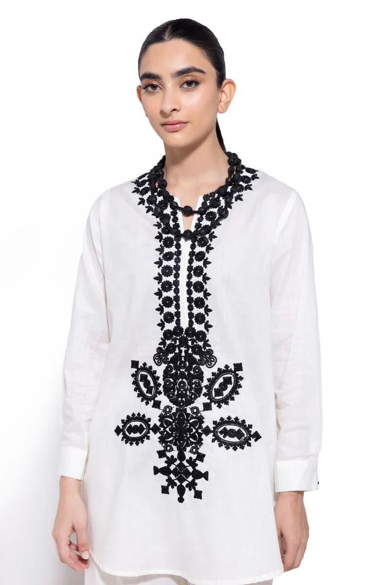 Kurta | Embroidered